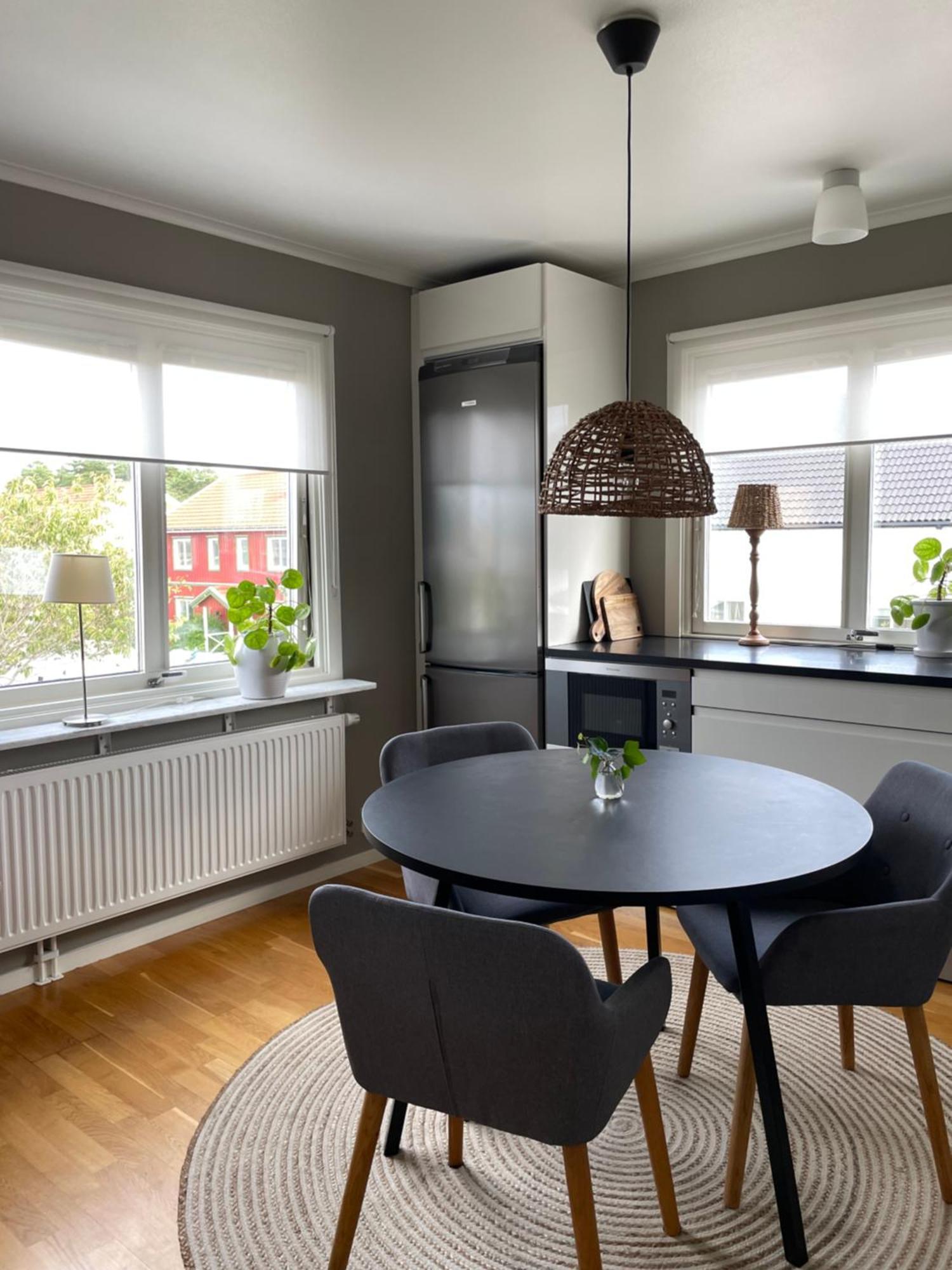 Annies Hus - Very Nice 2 Bedroom Apt Top Floor Strömstad Exterior foto